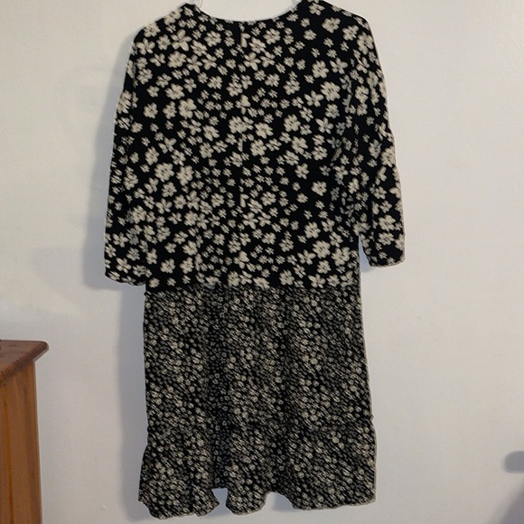 🌹Maurices Floral Kimono Cardigan - Picture 4 of 6